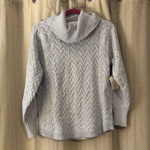 NWT St. John's Bay Light Gray Cowl Neck Sweater, Medium